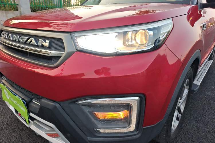 Used CHANGAN CS55 2017 1.5T Manual Colorful Edition Left Front Headlight