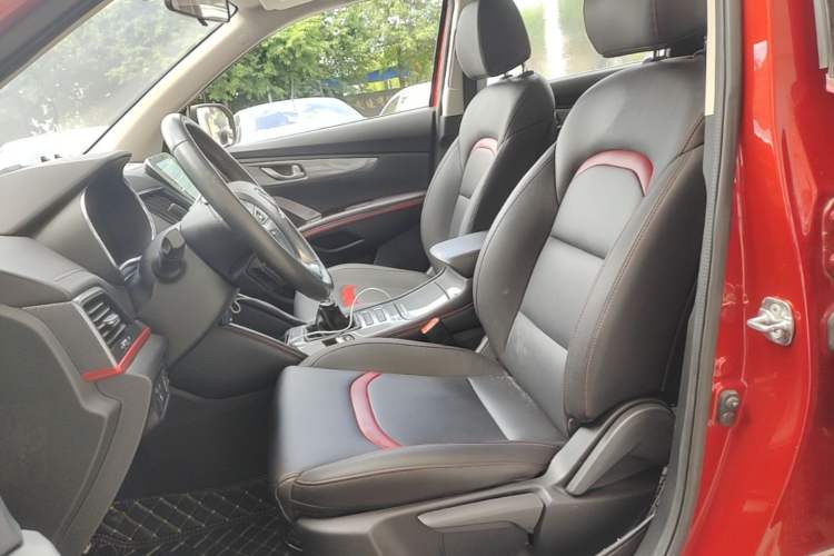 Used CHANGAN CS55 2017 1.5T Manual Colorful Edition Left Front Seat