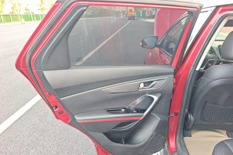 Used CHANGAN CS55 2017 1.5T Manual Colorful Edition Left Rear Door Interior