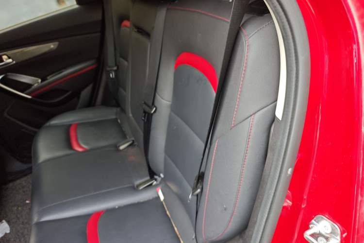 Used CHANGAN CS55 2017 1.5T Automatic Colorful Edition Left Rear Seat