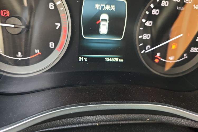Used CHANGAN CS55 2017 1.5T Automatic Xuan Dong Model Odometer Close Up