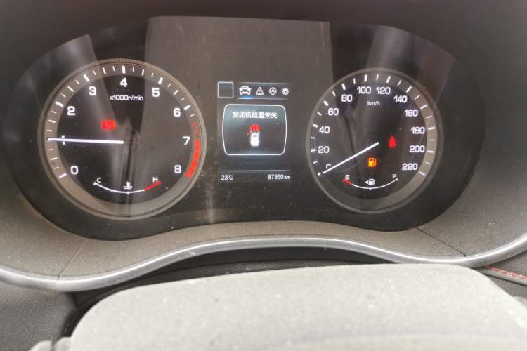 Used CHANGAN CS55 2017 1.5T Manual Colorful Edition Odometer Close Up