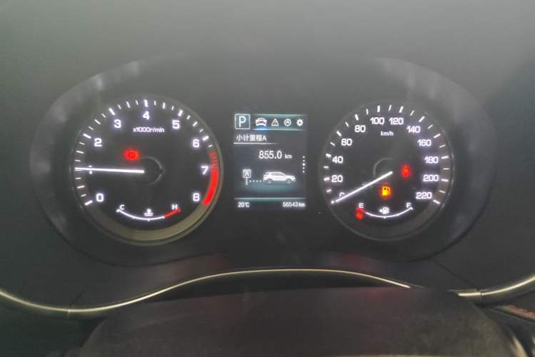 Used CHANGAN CS55 2017 1.5T Automatic Colorful Edition Odometer Close Up
