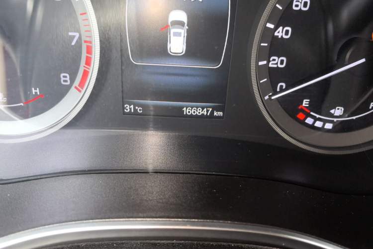 Used CHANGAN CS55 2017 1.5T Automatic Xuan Dong Model Odometer Close Up