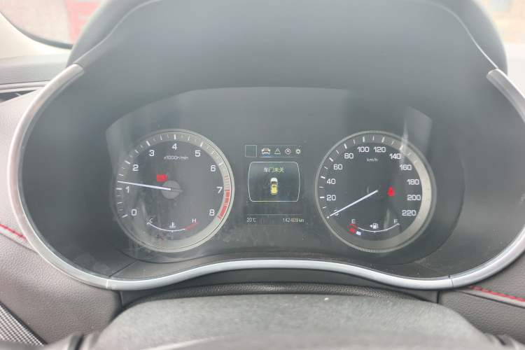 Used CHANGAN CS55 2017 1.5T Manual Colorful Edition Odometer Close Up