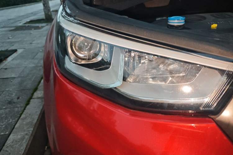 Used CHANGAN CS55 2017 1.5T Automatic Colorful Edition Right Front Headlight