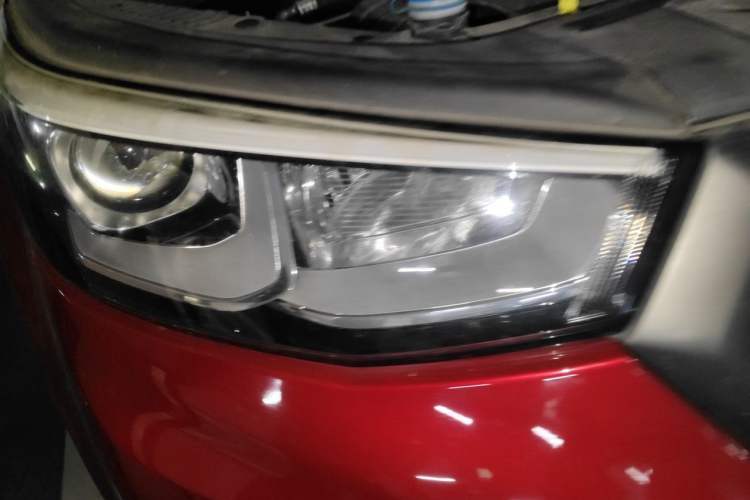 Used CHANGAN CS55 2017 1.5T Automatic Colorful Edition Right Front Headlight