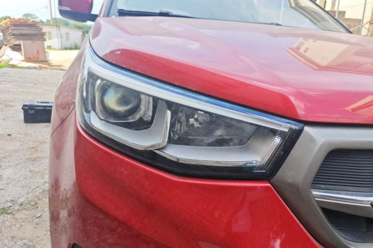 Used CHANGAN CS55 2017 1.5T Manual Colorful Edition Right Front Headlight