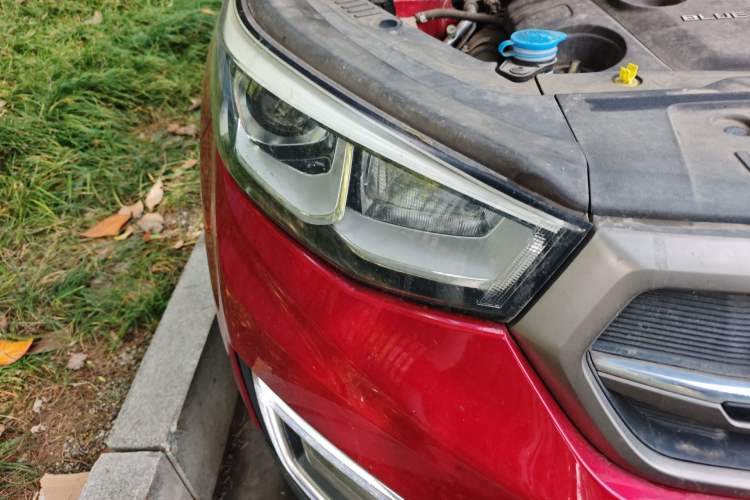 Used CHANGAN CS55 2017 1.5T Automatic Colorful Edition Right Front Headlight