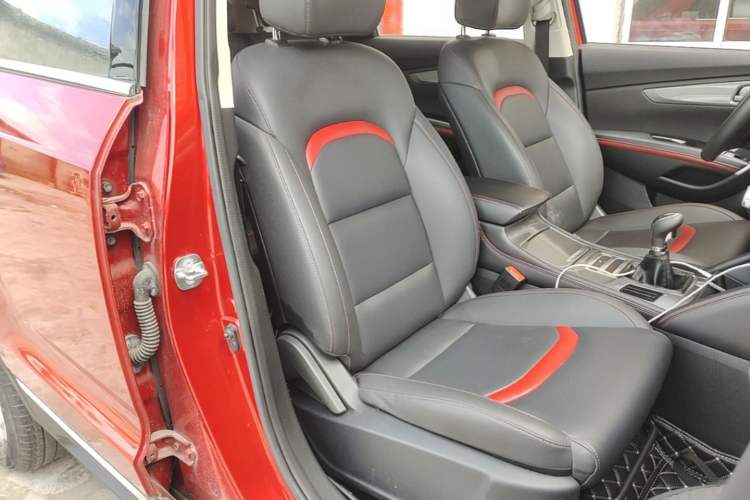 Used CHANGAN CS55 2017 1.5T Manual Colorful Edition Right Front Seat