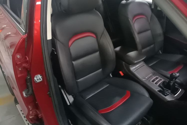 Used CHANGAN CS55 2017 1.5T Manual Colorful Edition Right Front Seat