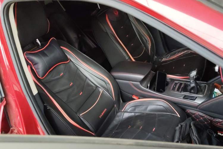 Used CHANGAN CS55 2017 1.5T Manual Colorful Edition Right Front Seat