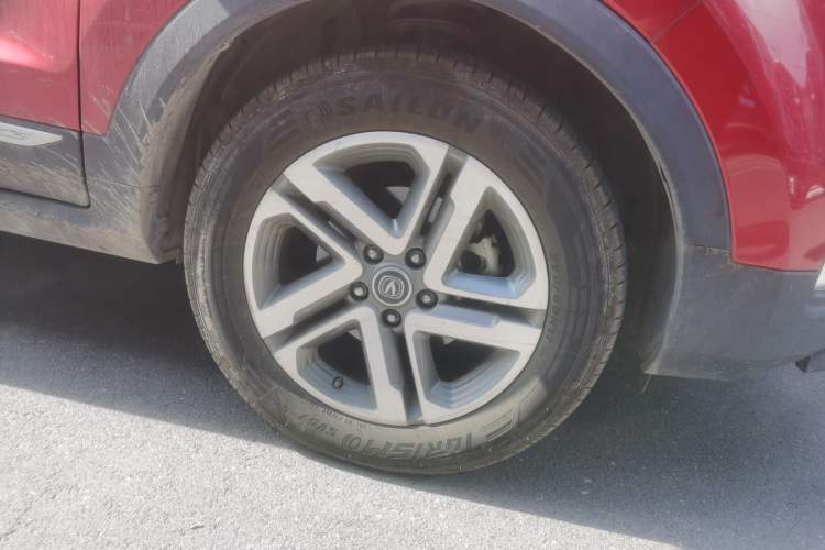 Used CHANGAN CS55 2017 1.5T Automatic Colorful Edition Right Front Wheel Hub