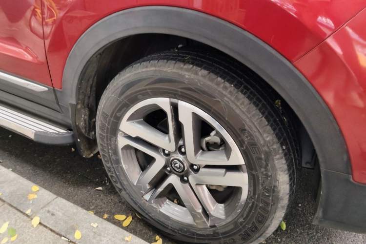 Used CHANGAN CS55 2017 1.5T Manual Colorful Edition Right Front Wheel Hub