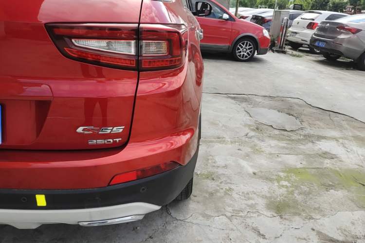 Used CHANGAN CS55 2017 1.5T Manual Colorful Edition Right Rear Taillight