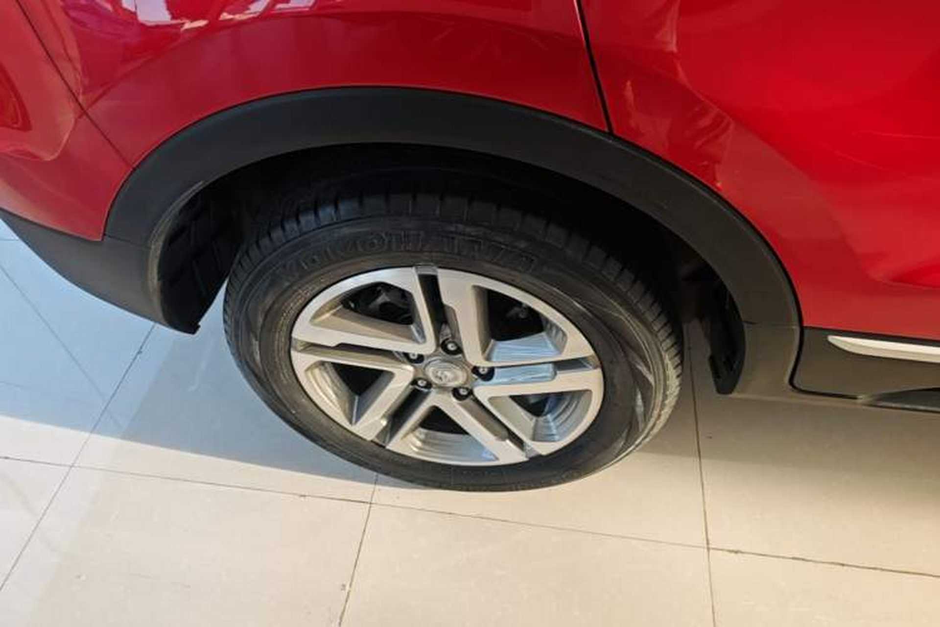 Used CHANGAN CS55 2017 1.5T Automatic Colorful Edition Right Rear Wheel Hub