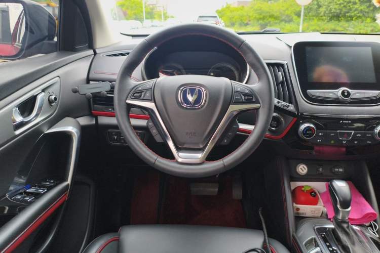 Used CHANGAN CS55 2017 1.5T Automatic Showoff Model Steering Wheel