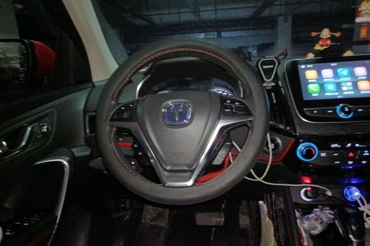 Used CHANGAN CS55 2017 1.5T Automatic Colorful Edition Steering Wheel