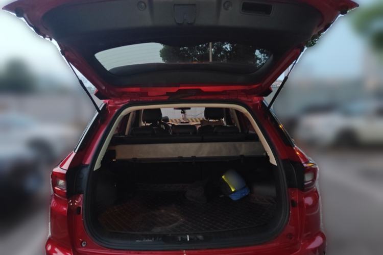 Used CHANGAN CS55 2017 1.5T Manual Colorful Edition Trunk