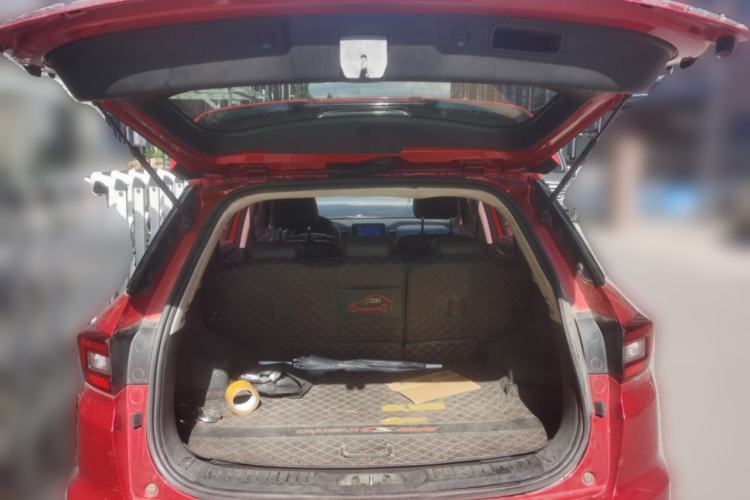 Used CHANGAN CS55 2017 1.5T Automatic Colorful Edition Trunk