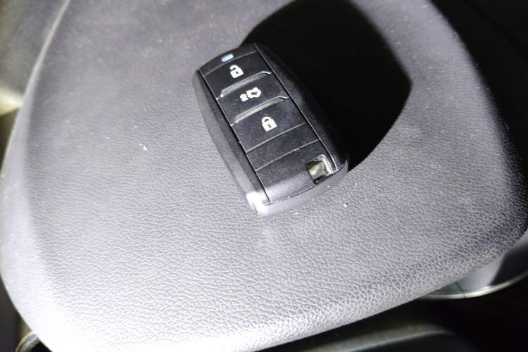 Used CHANGAN CS55 2017 1.5T Automatic Colorful Edition Vehicle Key