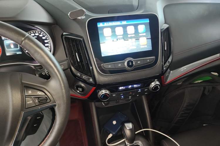 Used CHANGAN CS55 2017 1.5T Automatic Colorful Edition Audio And AC Panel