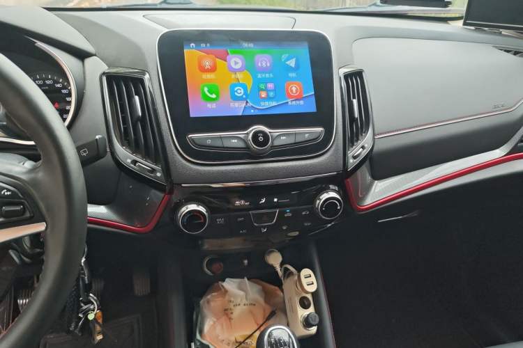 Used CHANGAN CS55 2017 1.5T Manual Colorful Edition Audio And AC Panel