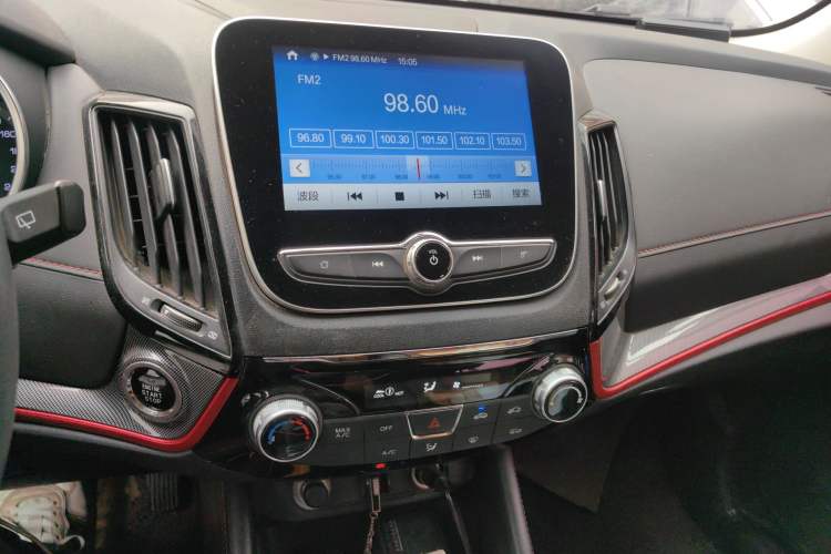 Used CHANGAN CS55 2017 1.5T Automatic Colorful Edition Audio And AC Panel