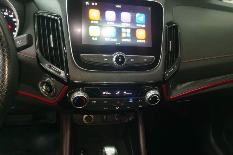 Used CHANGAN CS55 2017 1.5T Automatic Colorful Edition Audio And AC Panel