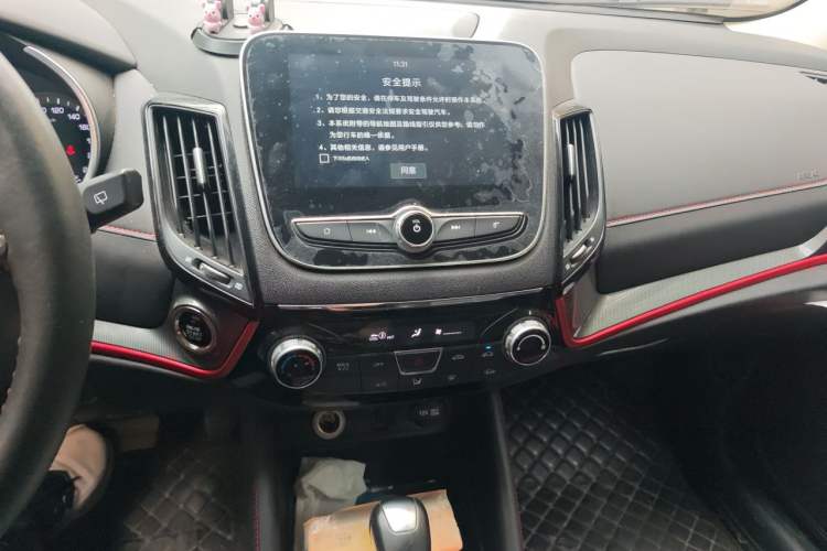 Used CHANGAN CS55 2017 1.5T Automatic Colorful Edition Audio And AC Panel