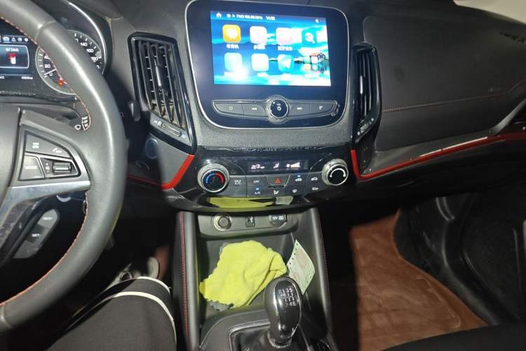 Used CHANGAN CS55 2017 1.5T Manual Colorful Edition Audio And AC Panel