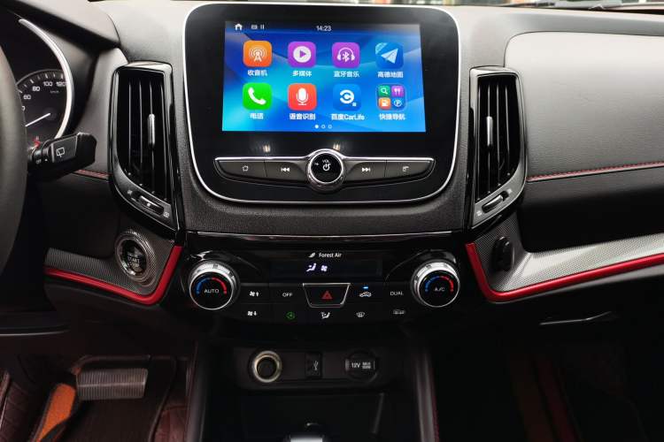 Used CHANGAN CS55 2017 1.5T Automatic Showoff Model Audio And AC Panel