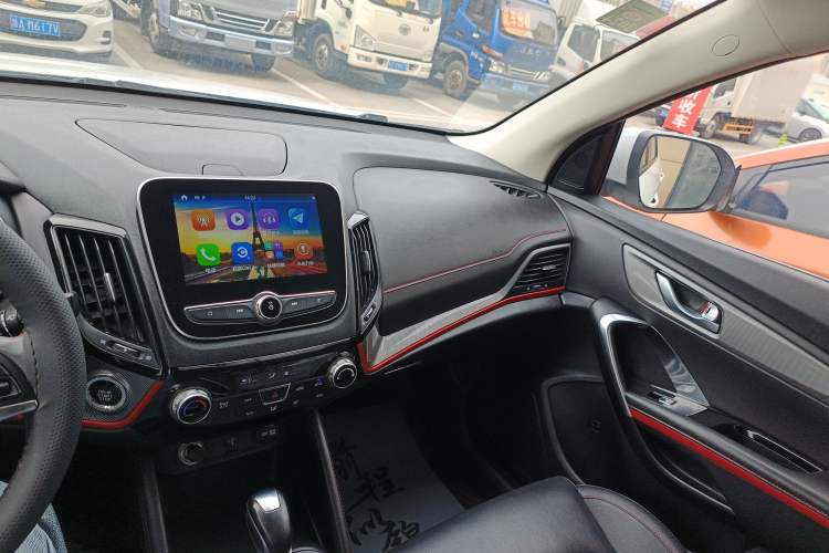 Used CHANGAN CS55 2017 1.5T Automatic Colorful Edition Audio And AC Panel