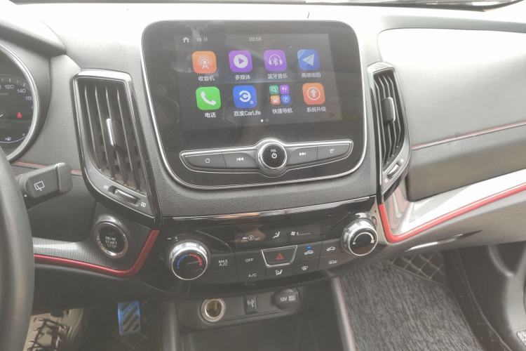 Used CHANGAN CS55 2017 1.5T Automatic Colorful Edition Audio And AC Panel