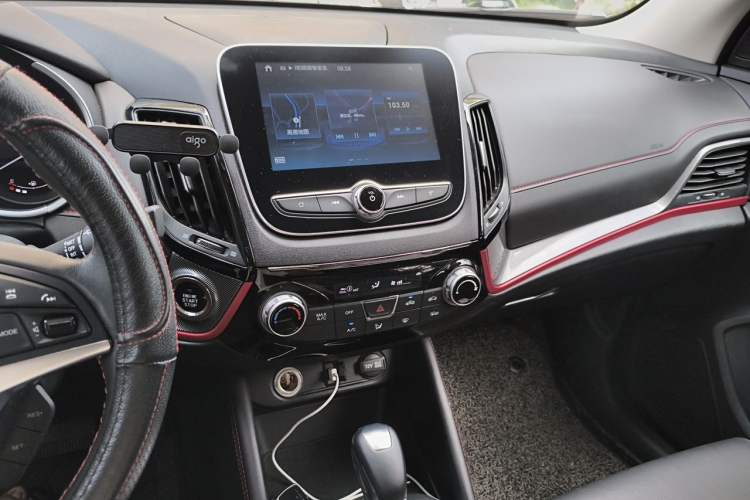 Used CHANGAN CS55 2017 1.5T Automatic Colorful Edition Audio And AC Panel