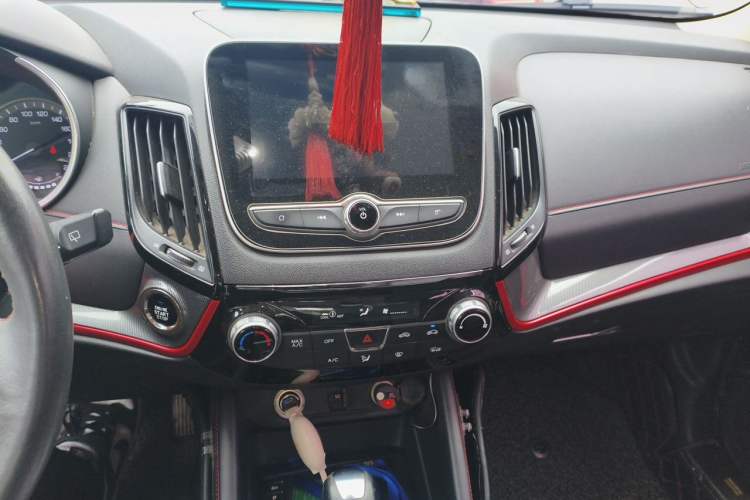 Used CHANGAN CS55 2017 1.5T Automatic Colorful Edition Audio And AC Panel