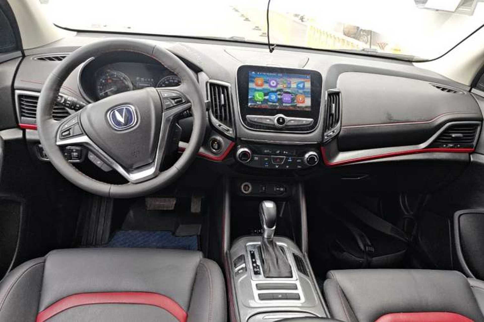 Used CHANGAN CS55 2017 1.5T Automatic Colorful Edition Center Console