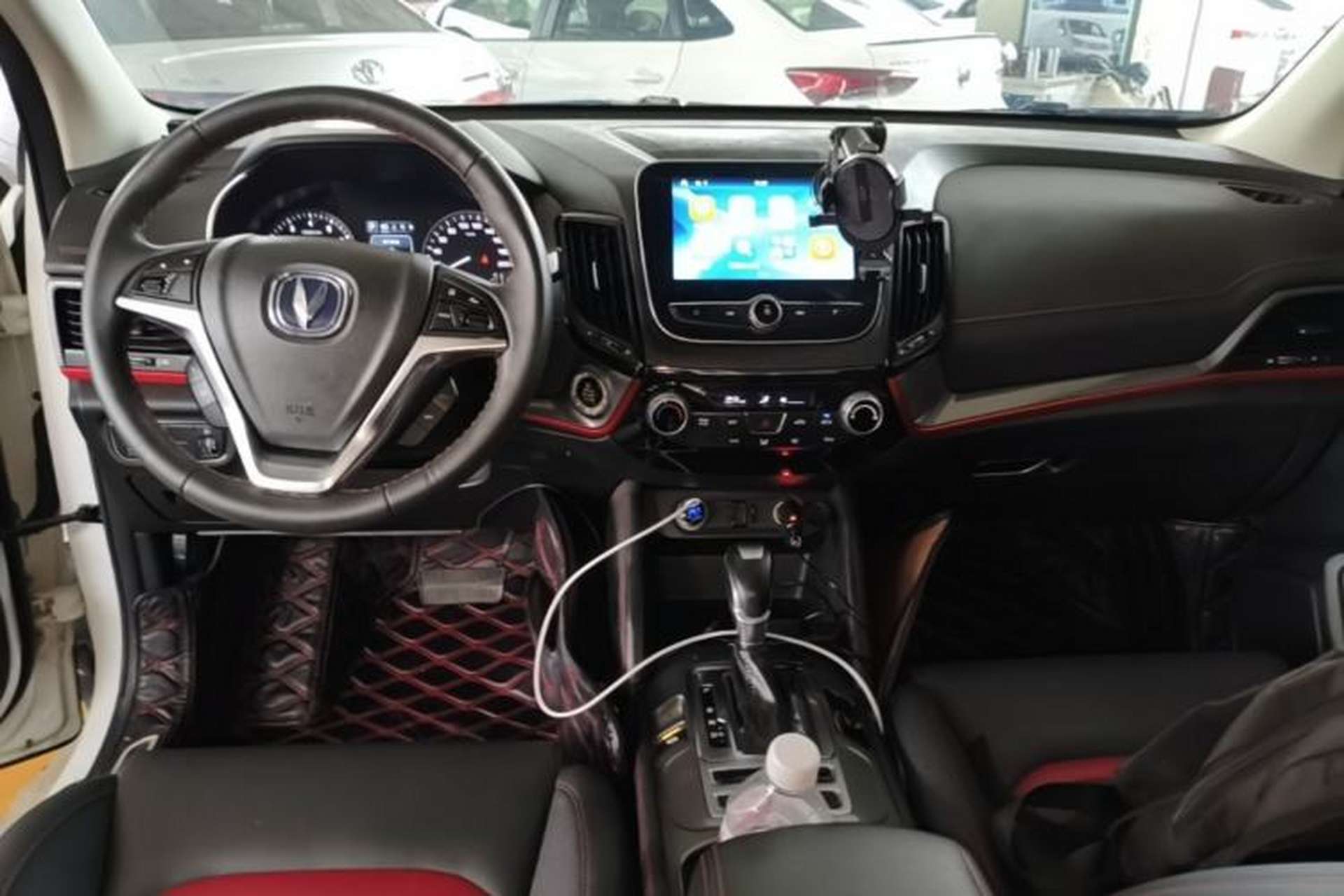 Used CHANGAN CS55 2017 1.5T Automatic Colorful Edition Center Console