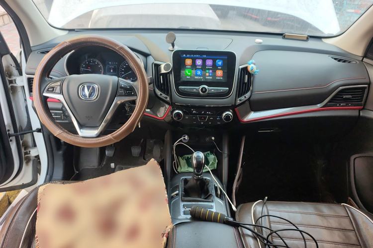 Used CHANGAN CS55 2017 1.5T Manual Colorful Edition Center Console