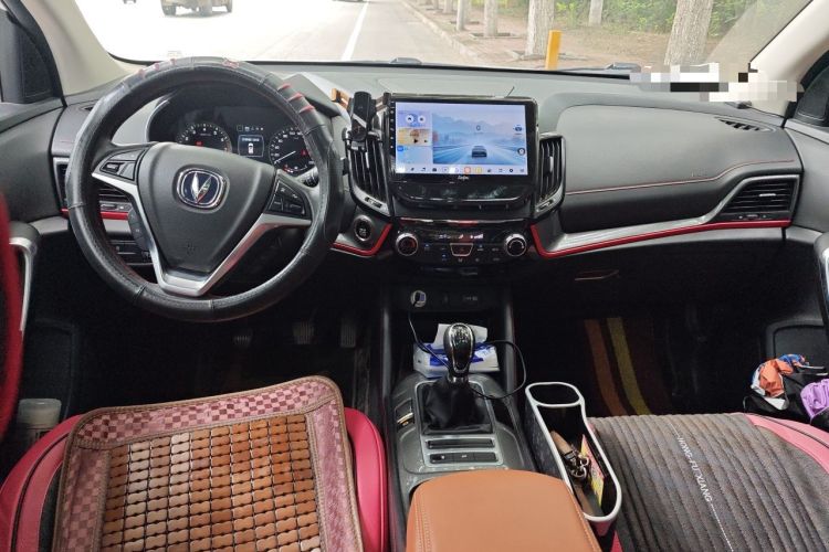 Used CHANGAN CS55 2017 1.5T Manual Xuan Dong Model Center Console