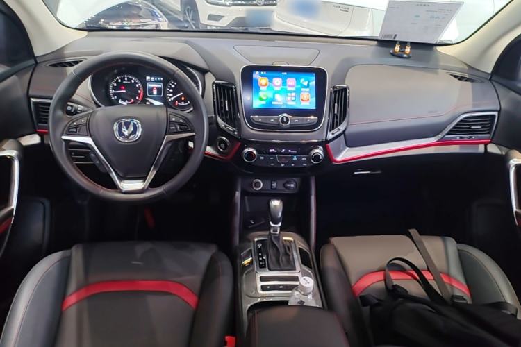 Used CHANGAN CS55 2017 1.5T Automatic Xuan Dong Model Center Console