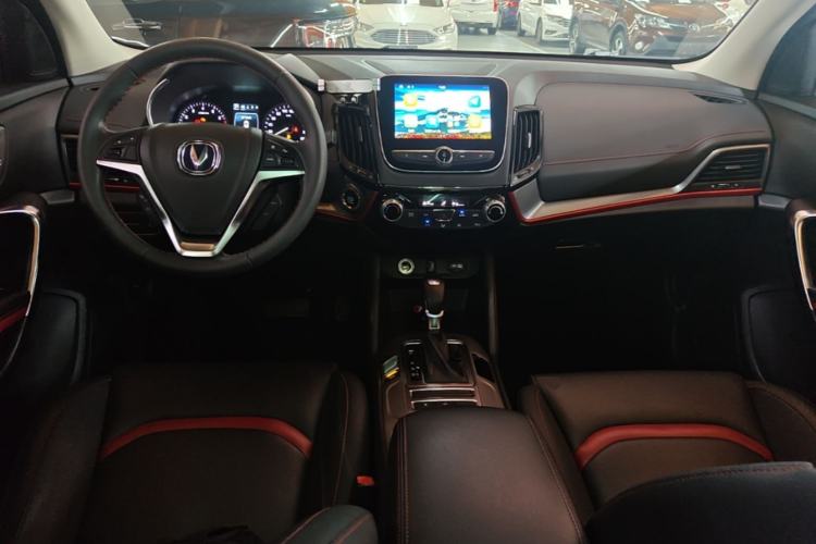 Used CHANGAN CS55 2017 1.5T Automatic Xuan Dong Model Center Console