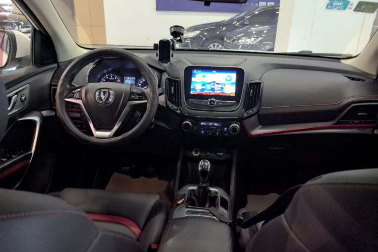 Used CHANGAN CS55 2017 1.5T Manual Colorful Edition Center Console