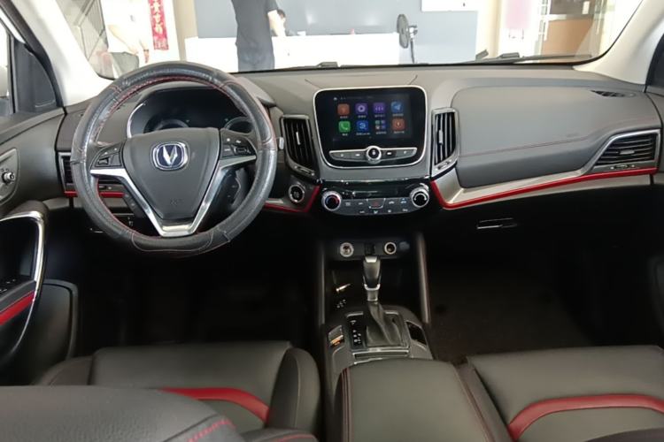Used CHANGAN CS55 2017 1.5T Automatic Xuan Dong Model Center Console