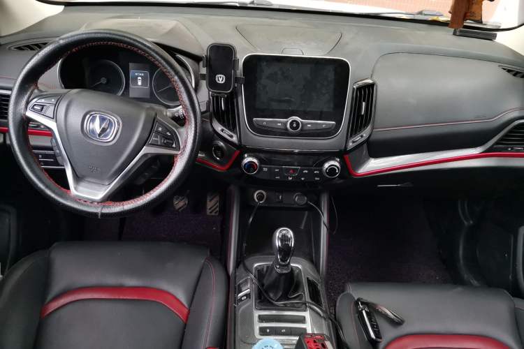 Used CHANGAN CS55 2017 1.5T Manual Xuan Dong Model Center Console