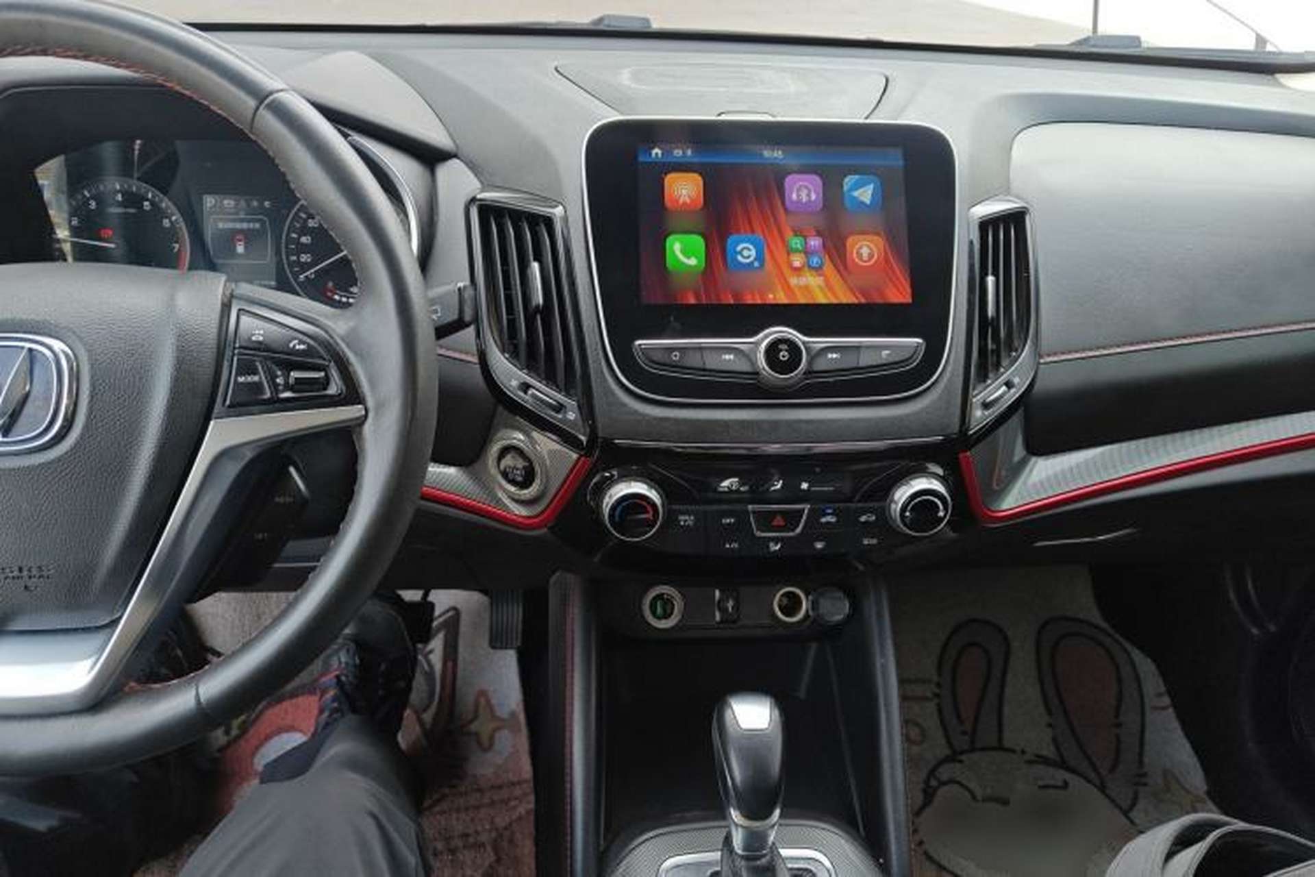 Used CHANGAN CS55 2017 1.5T Automatic Colorful Edition Center Console