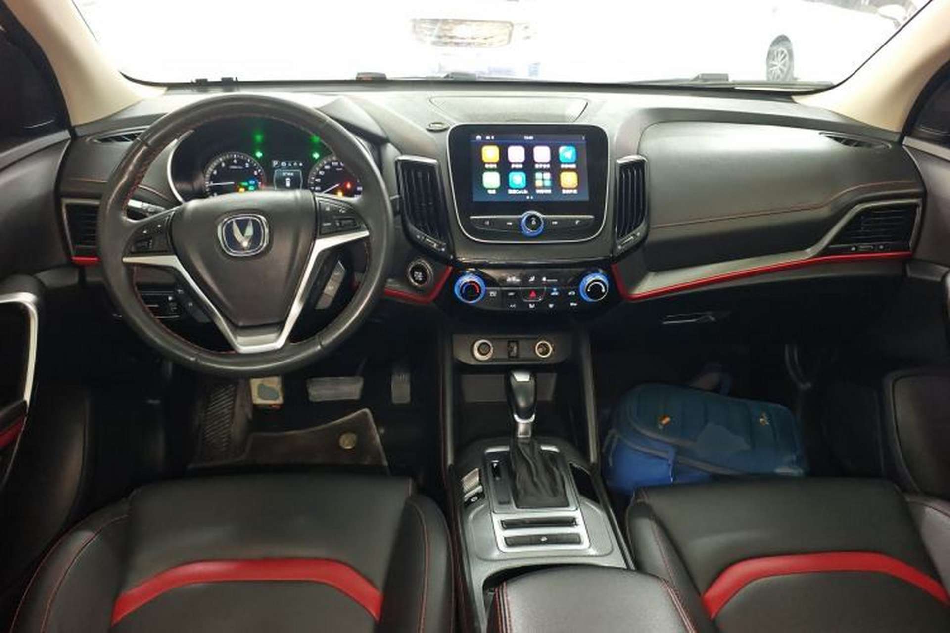 Used CHANGAN CS55 2017 1.5T Automatic Colorful Edition Center Console