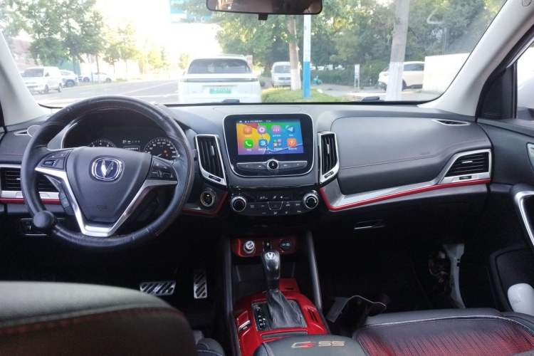 Used CHANGAN CS55 2017 1.5T Automatic Xuan Dong Model Center Console