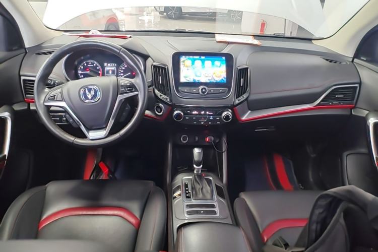 Used CHANGAN CS55 2017 1.5T Automatic Colorful Edition Center Console