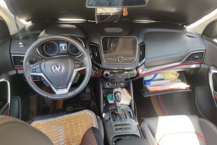 Used CHANGAN CS55 2017 1.5T Automatic Xuan Dong Model Center Console